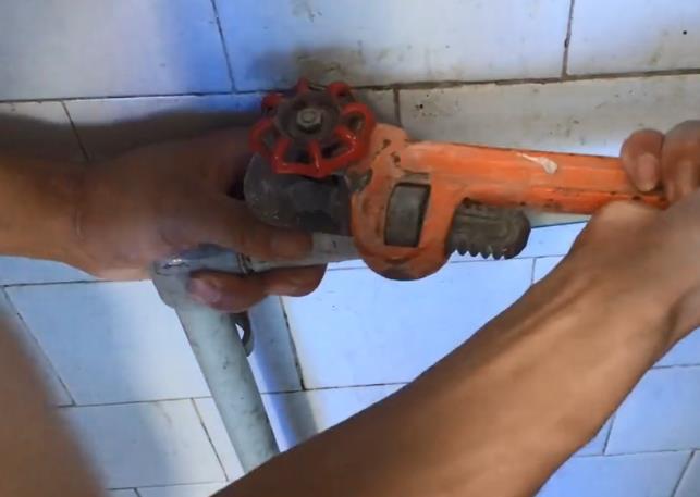 水管閥門拆卸步驟圖，老師傅全程圖解怎么換！